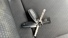 Nissan Qashqai 1.3 DiG-T MH 158 N-Connecta 5dr Xtronic Petrol Hatchback